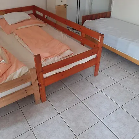 Badacsonyi Panoramas Maganszallas Hétvégi ház