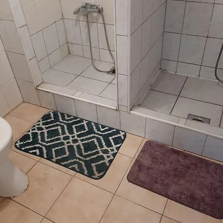 Badacsonyi Kedvezoe Aras Panoramas Maganszallas Badacsonytomaj